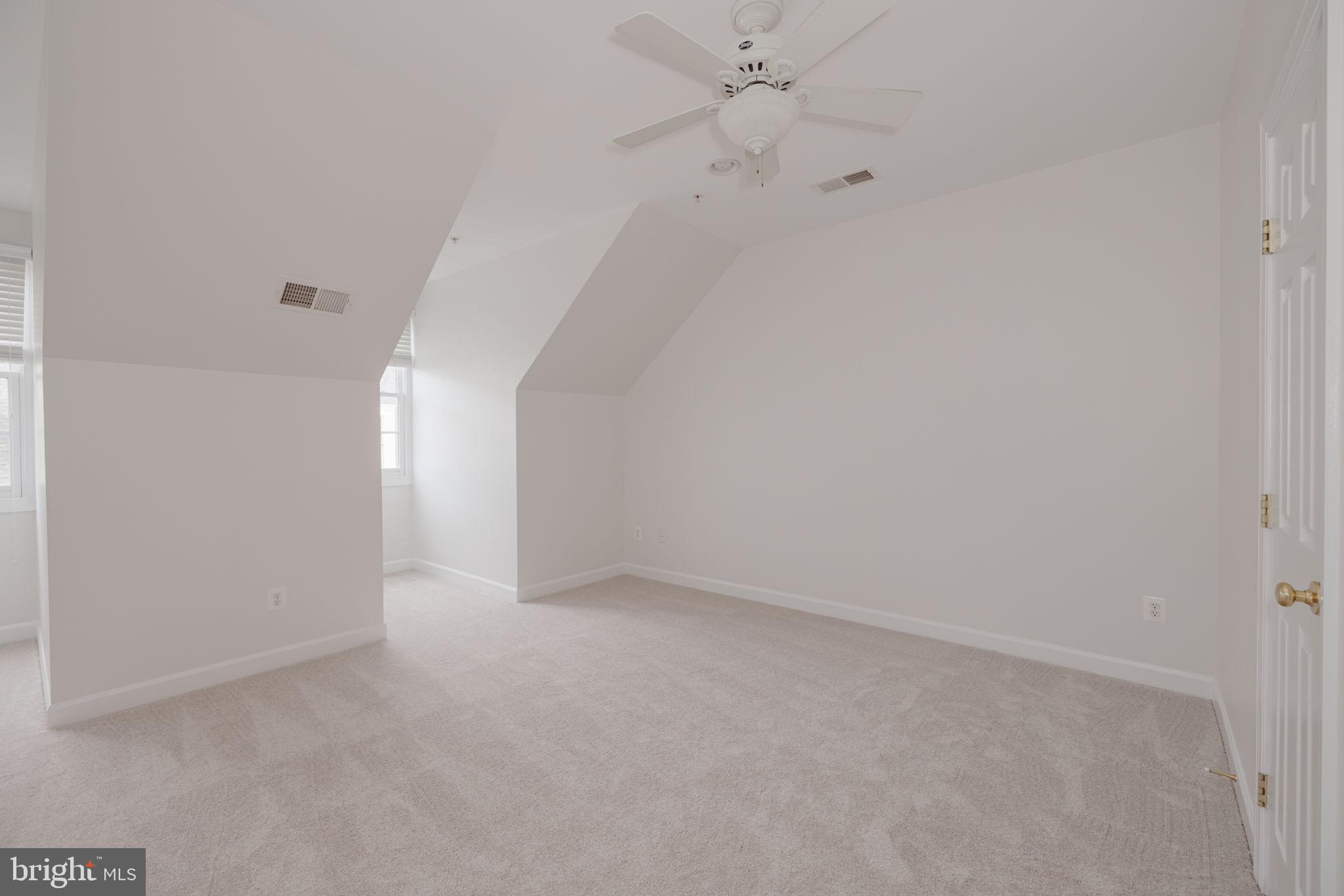 CAMERON STATION - Residential Lease