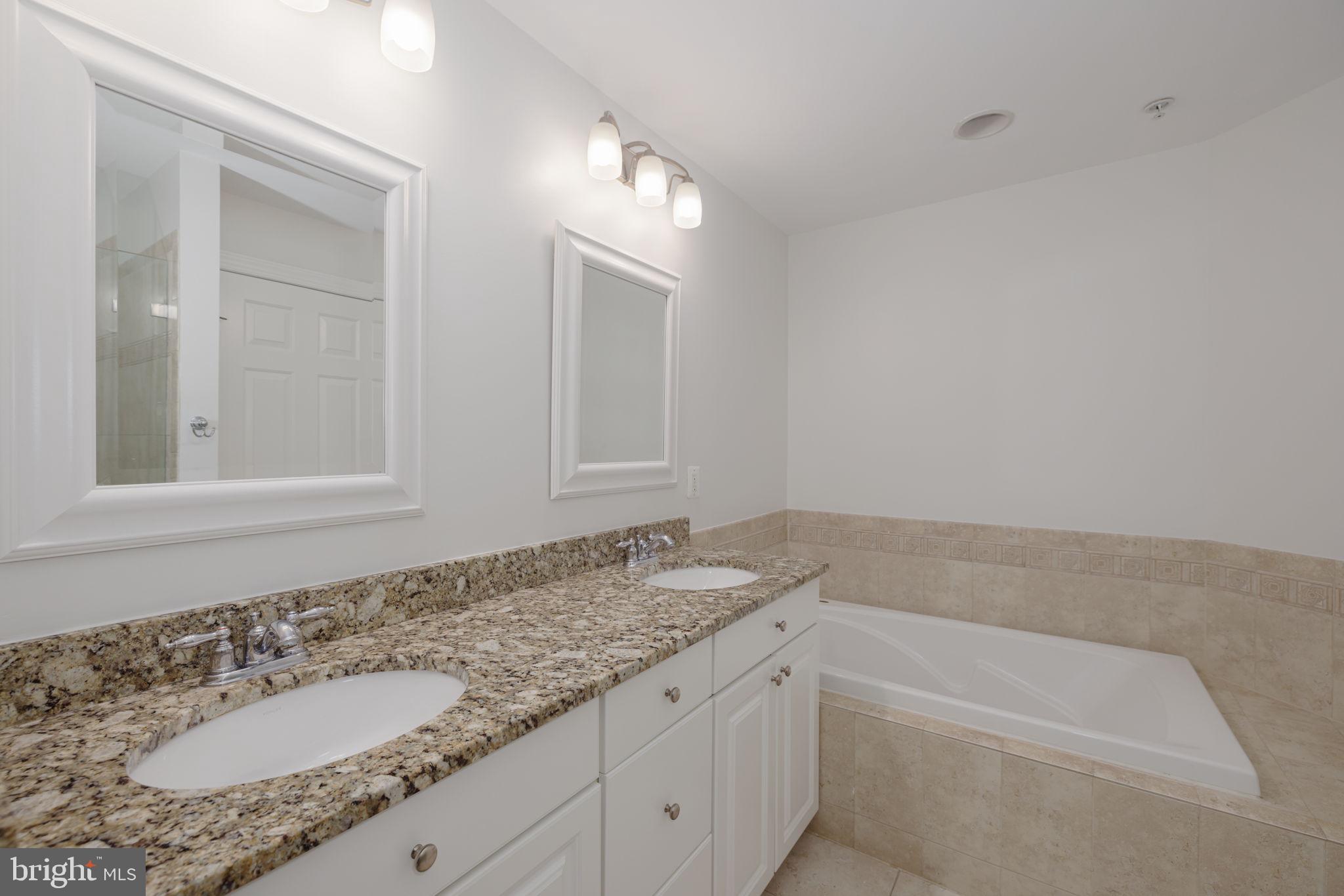 CAMERON STATION - Residential Lease