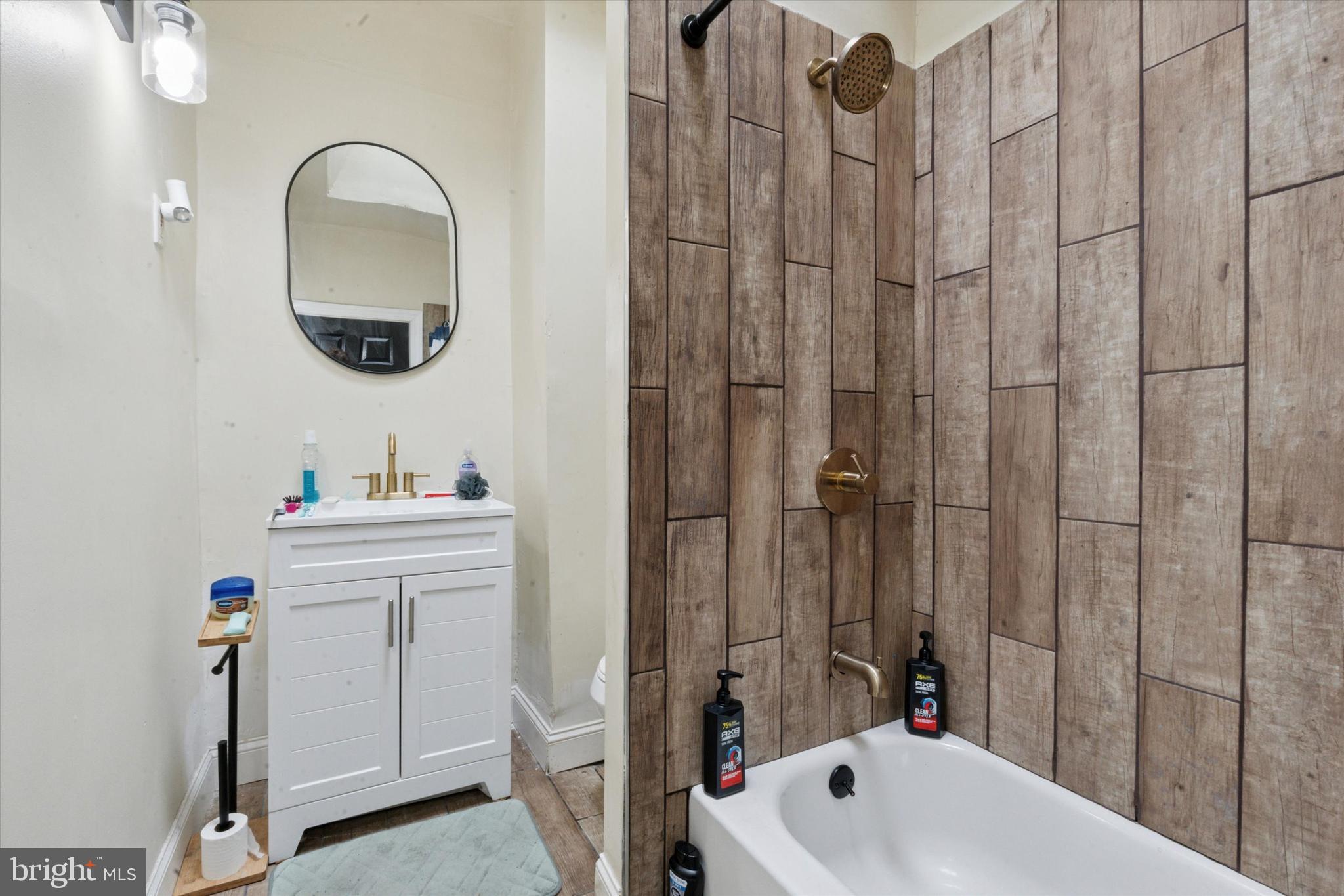 FRANKFORD - Residential