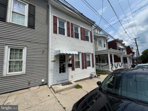 Townhouse For Rent - 1130 W Norwegian Street<br/> Schuylkill County, POTTSVILLE, PA 17901