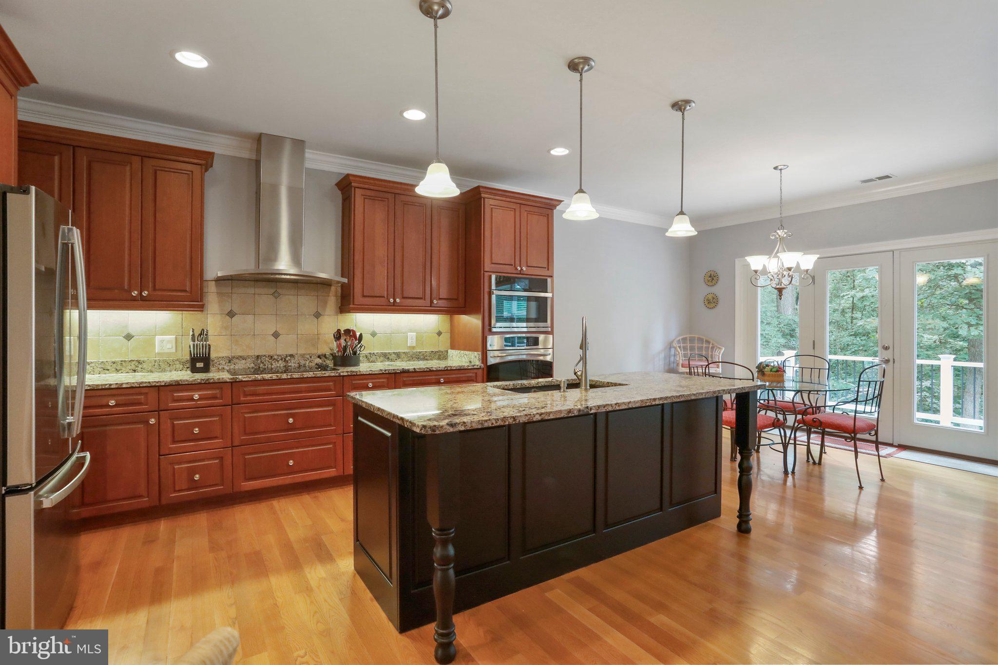 289 RELIANCE WOODS DRIVE