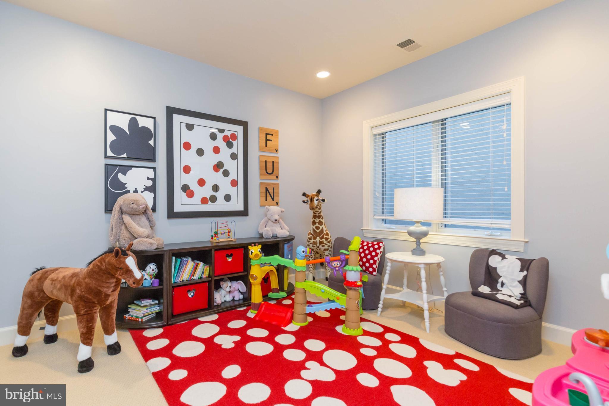 BRAMBLETON - Residential