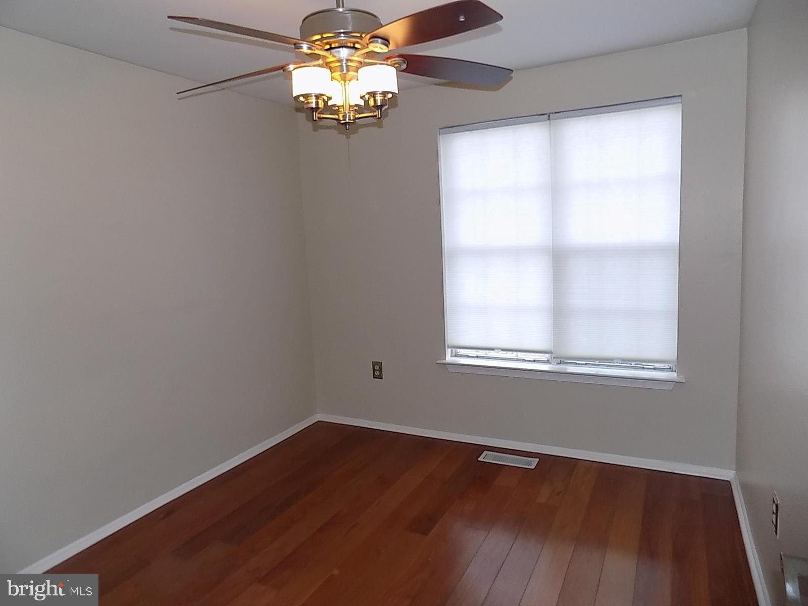 ST CHARLES SUB - WAKEFIELD - Residential