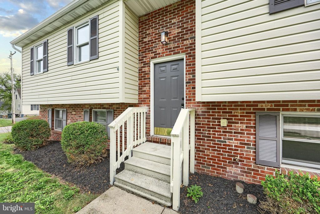 Photo of 3110 Pineview Drive, DOVER, PA 17315 (MLS # PAYK2090882)