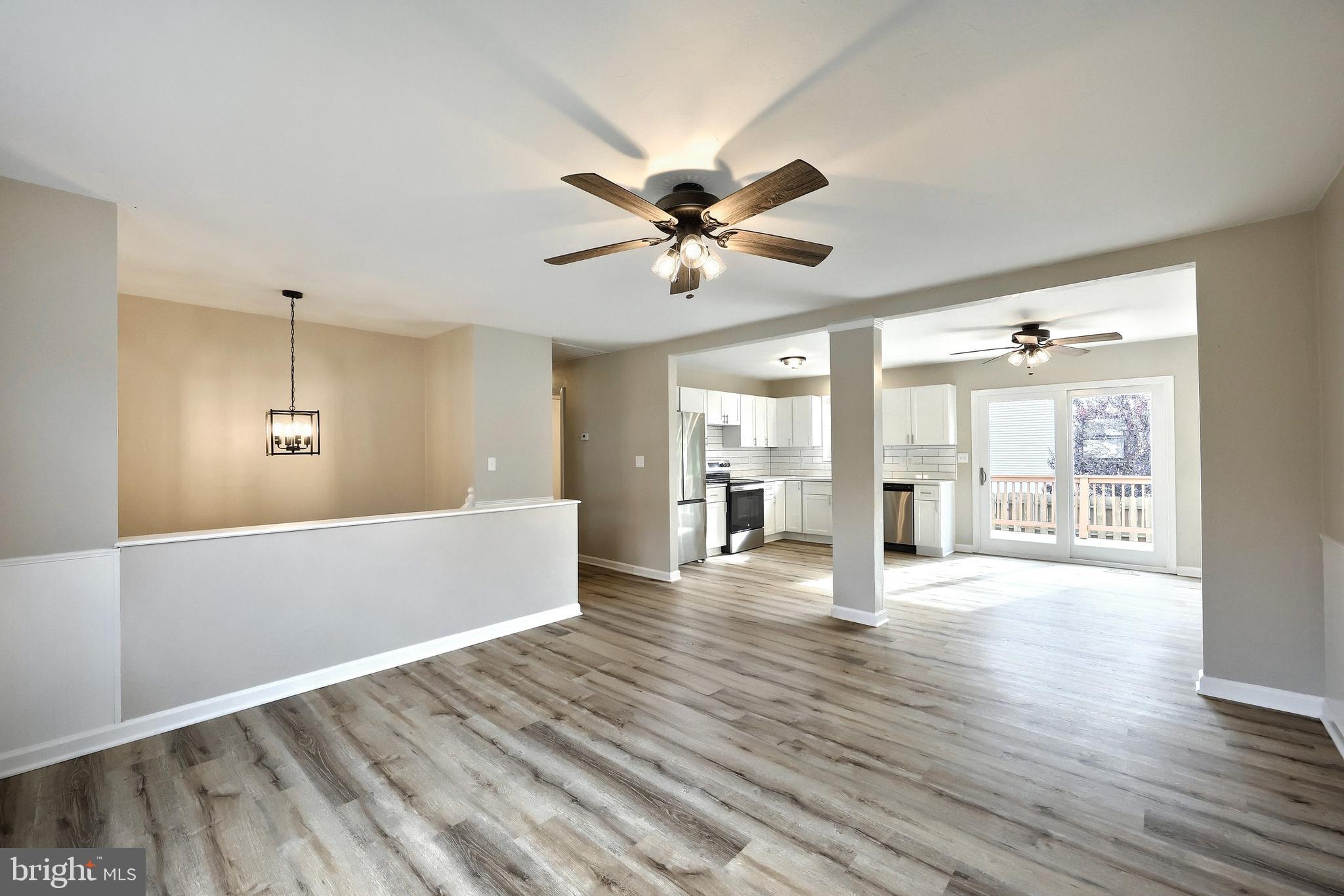 3110 PINEVIEW DRIVE