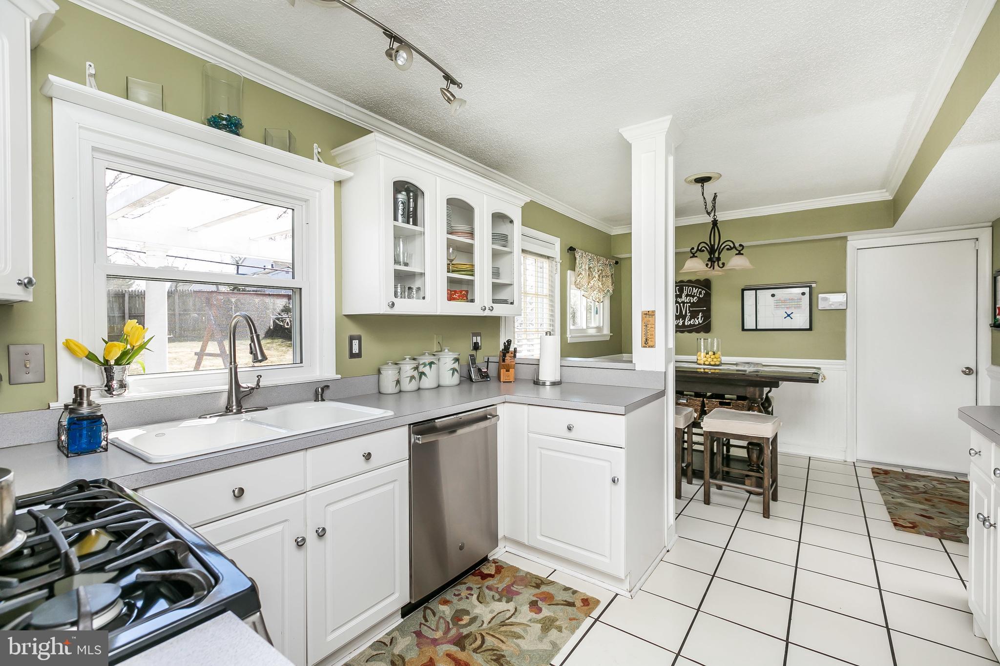 SOMERSET AT BELAIR - Residential