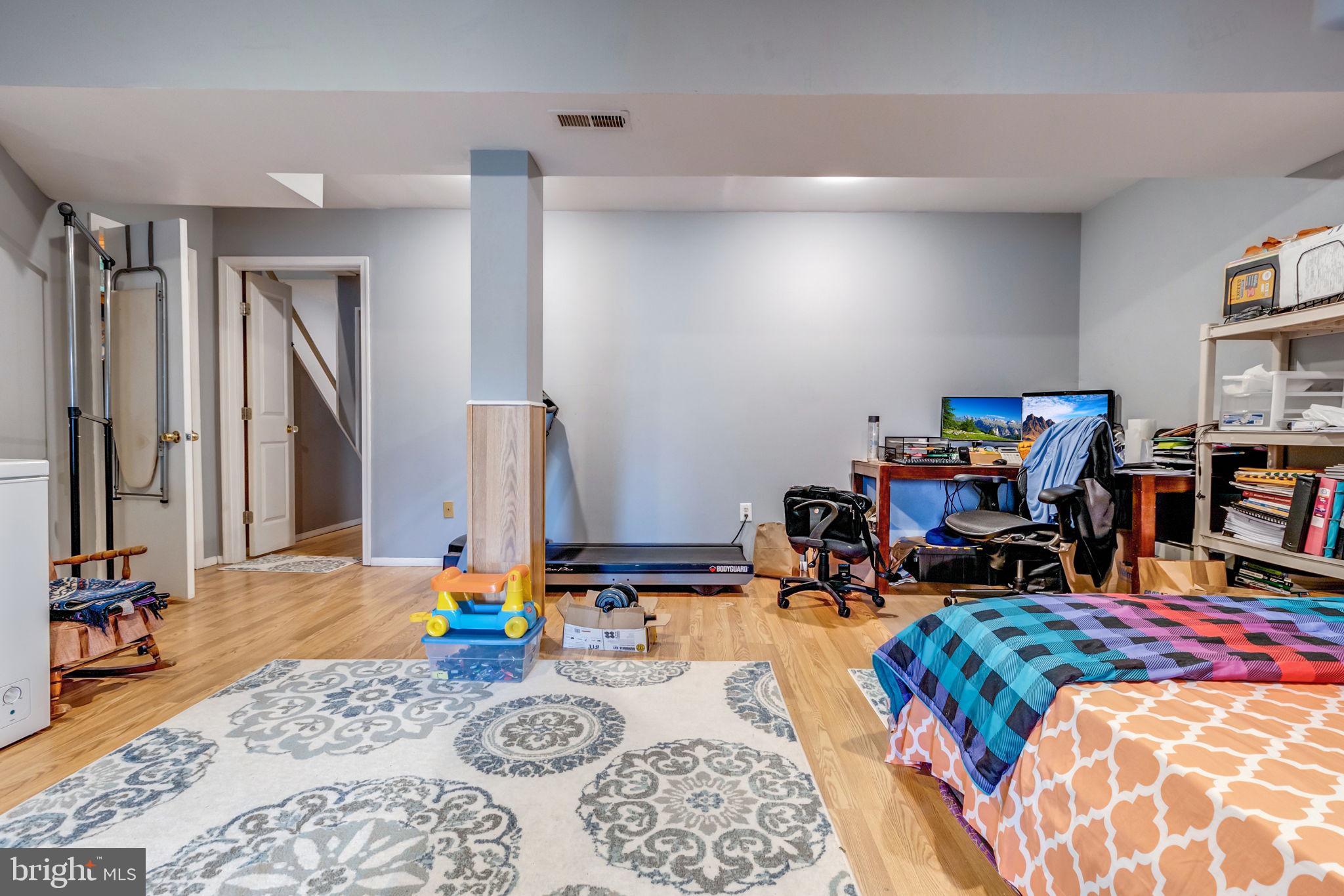 WESTFIELD - Residential