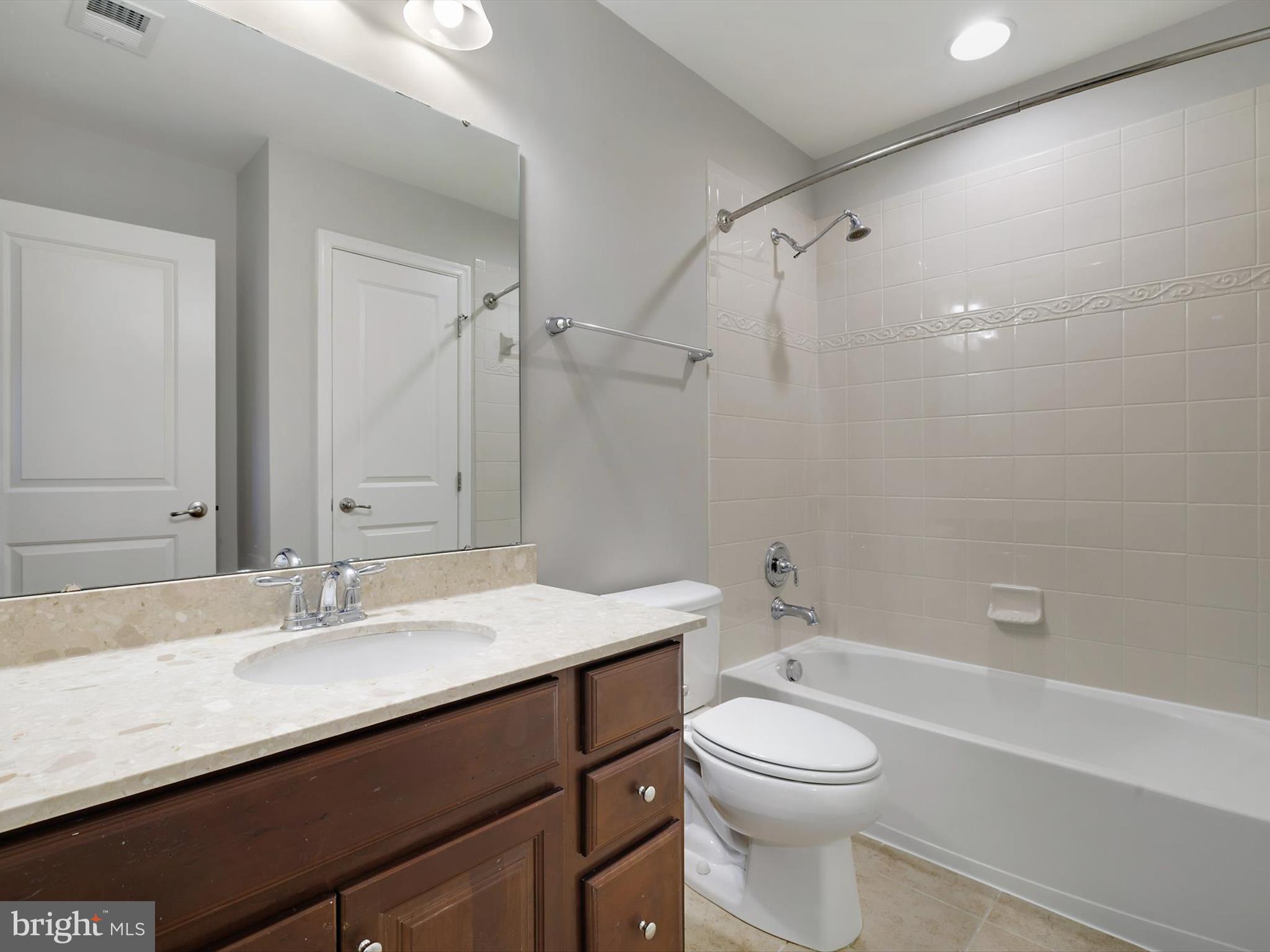 THE GREENS AT LOCUST CHAPEL - Residential