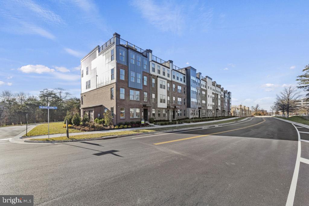 DULLES TECHNOLOGY - Residential