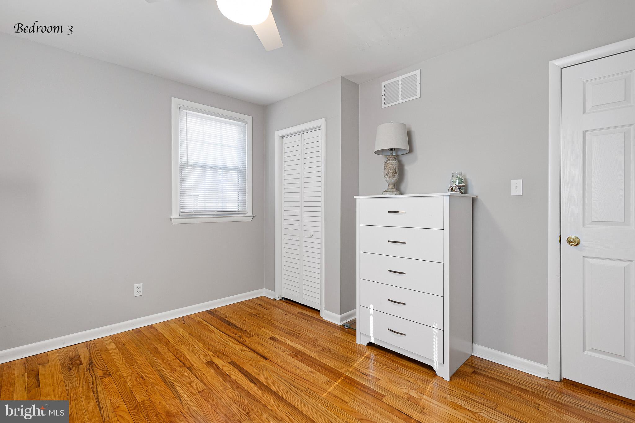 KINGSTON ACRES - Residential