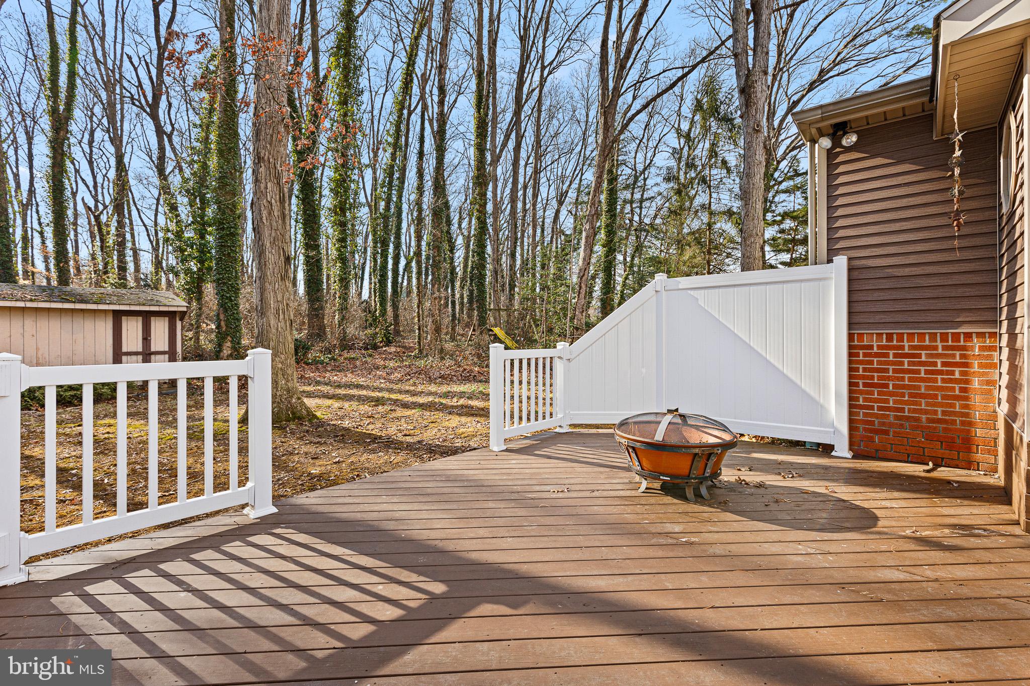 KINGSTON ACRES - Residential