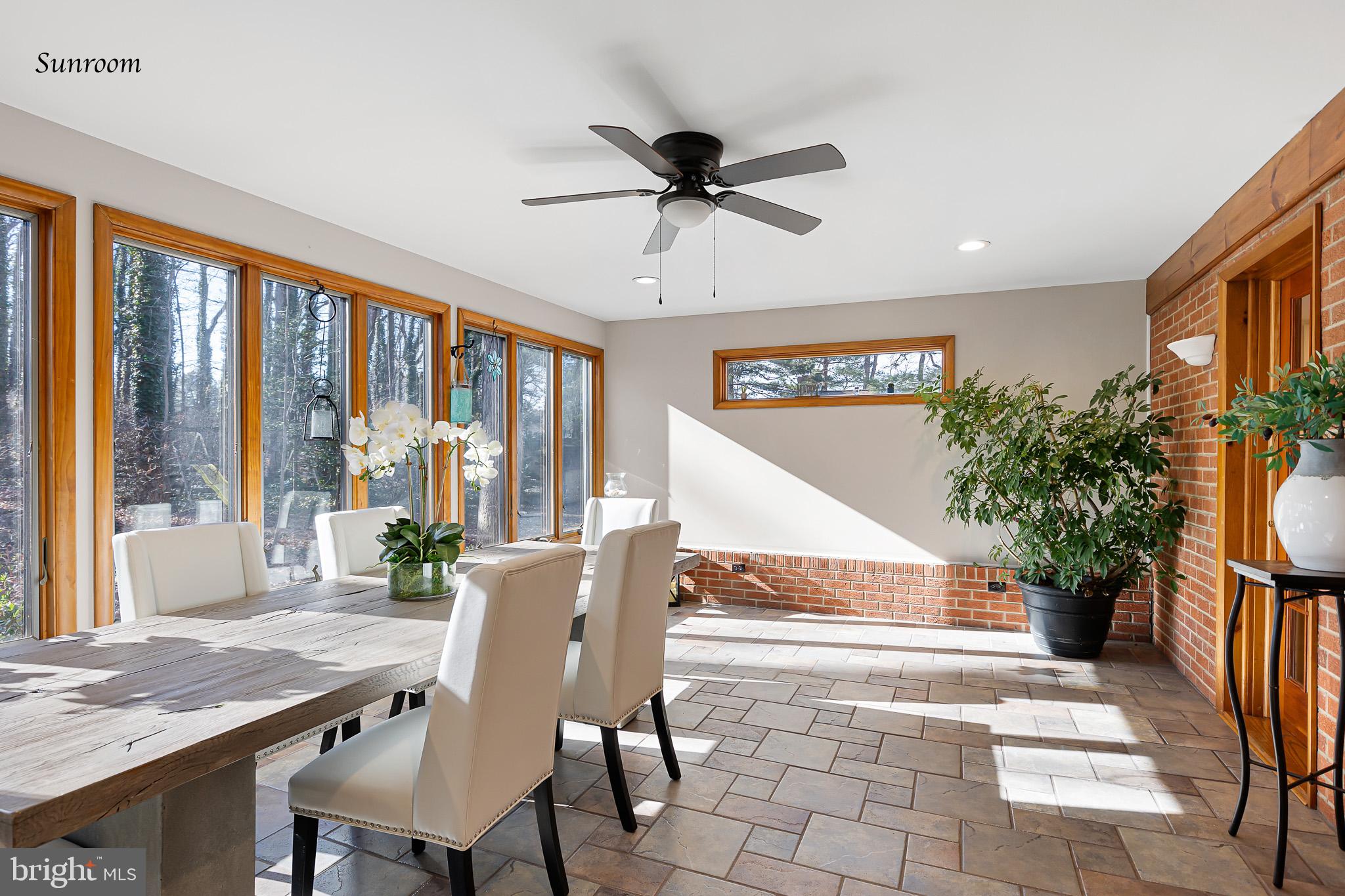 KINGSTON ACRES - Residential