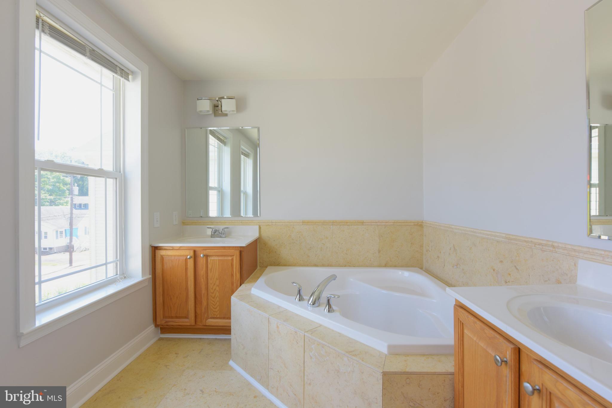 DOUGLAS PARK - Residential Lease