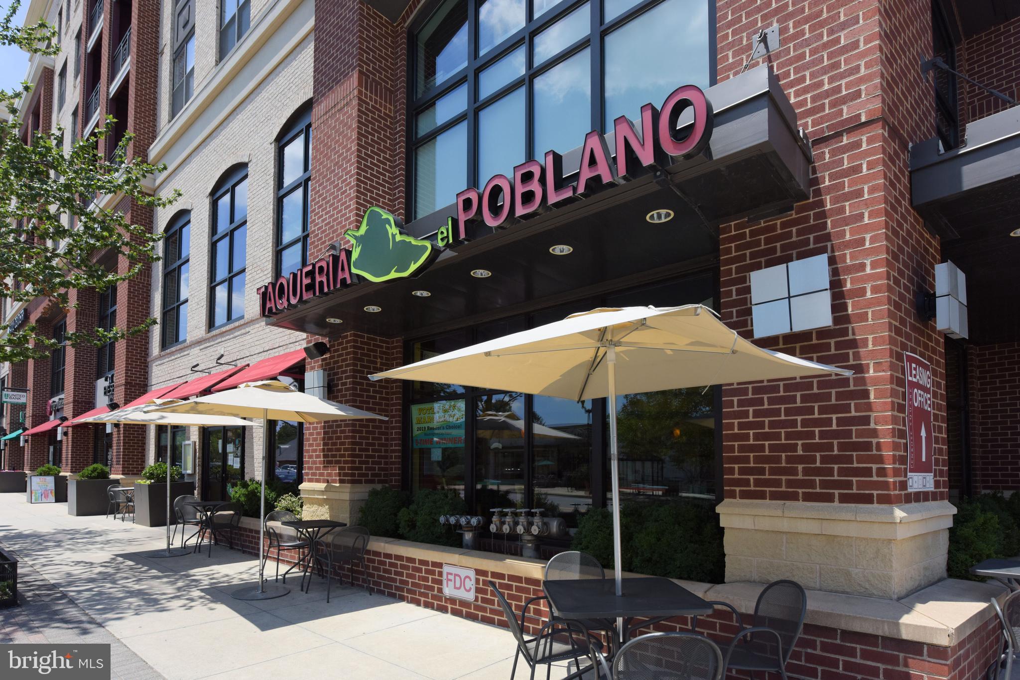 DOUGLAS PARK - Residential Lease