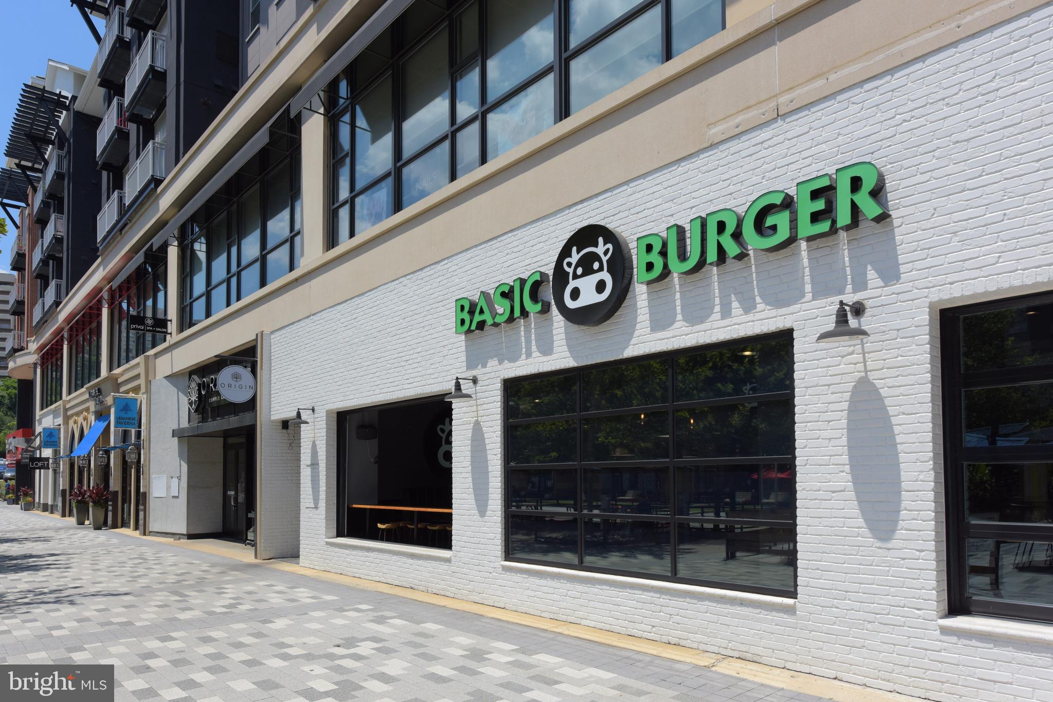 DOUGLAS PARK - Residential Lease