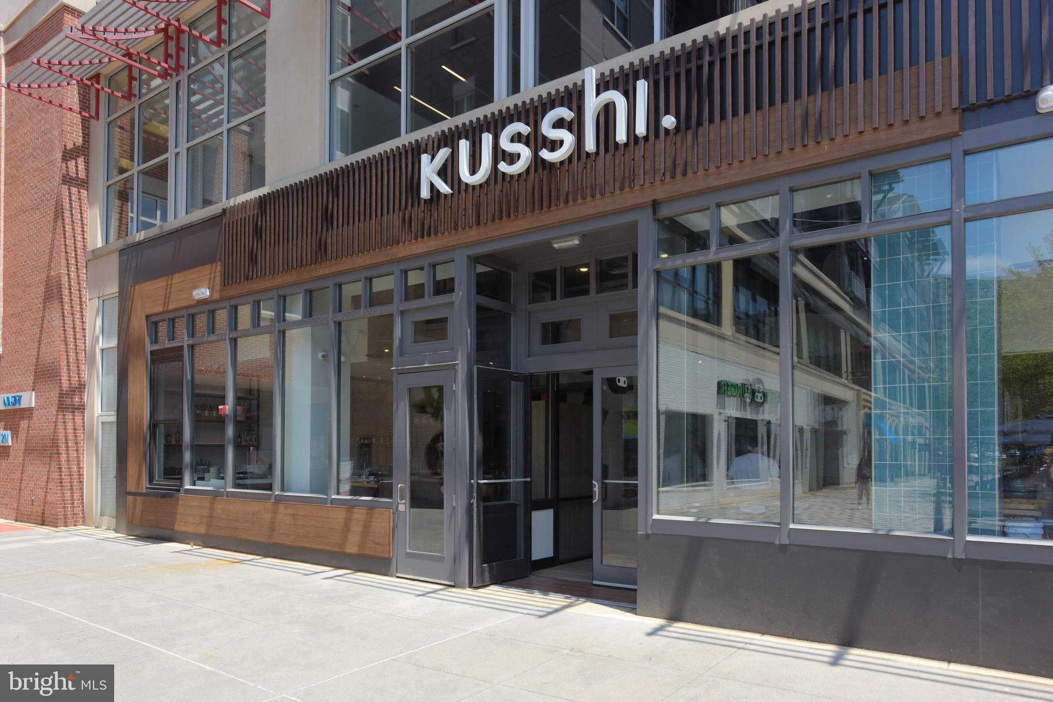 DOUGLAS PARK - Residential Lease