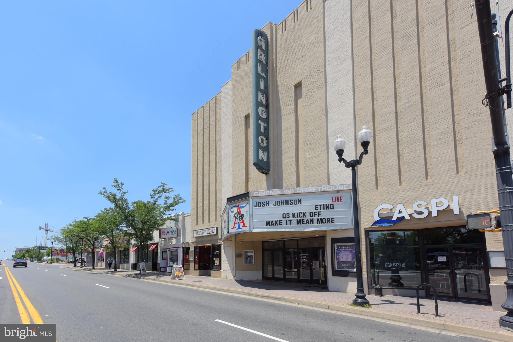 DOUGLAS PARK - Residential Lease