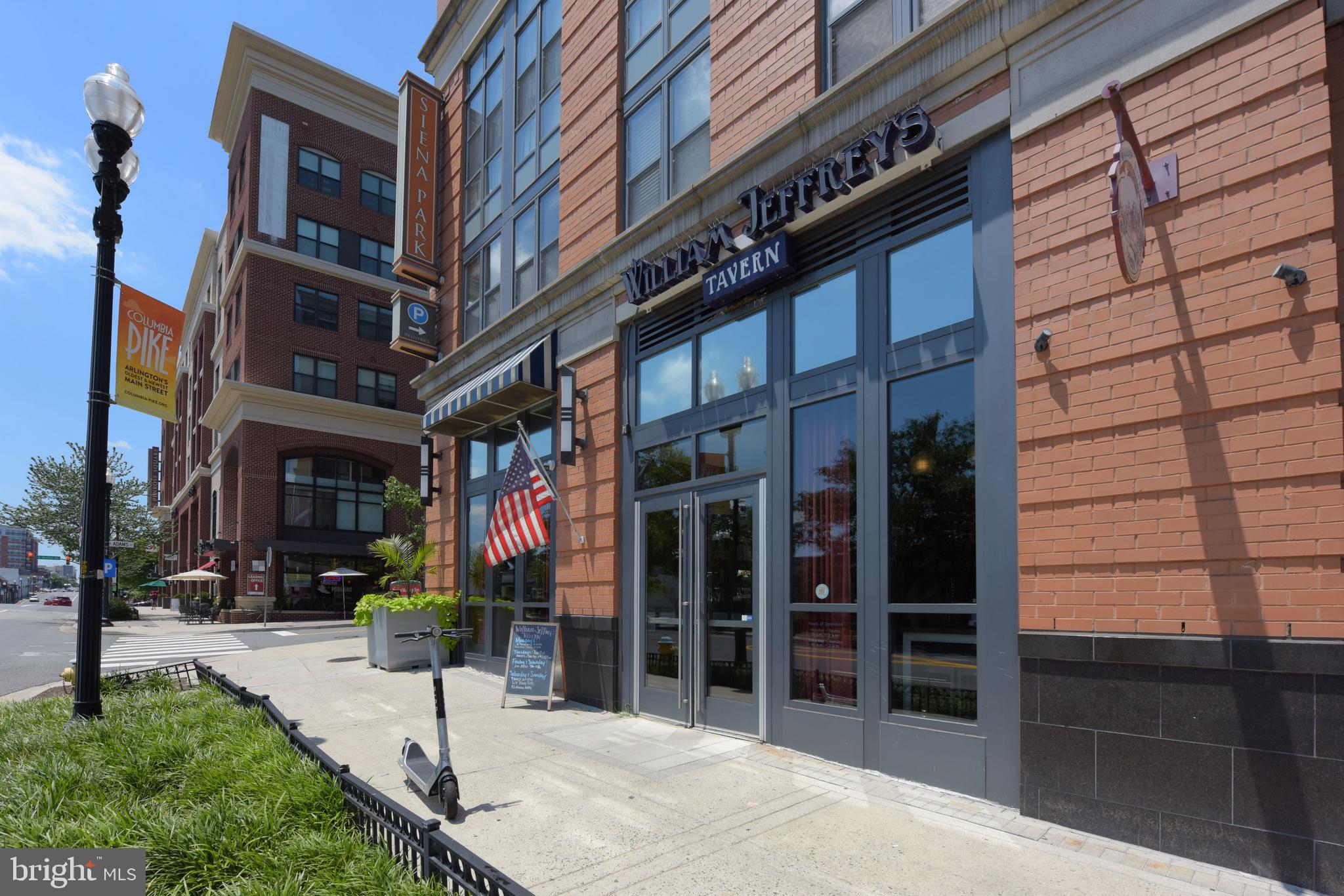 DOUGLAS PARK - Residential Lease