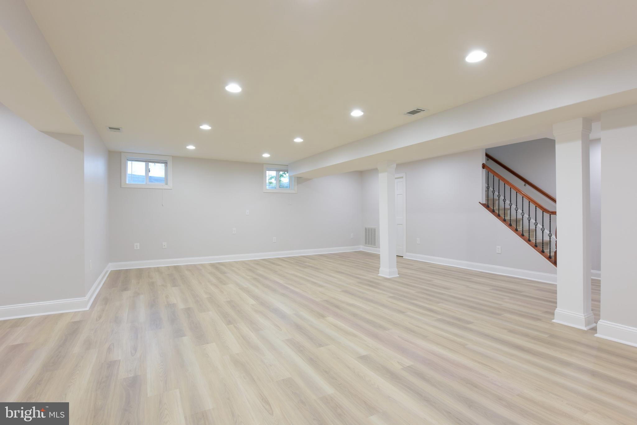 DOUGLAS PARK - Residential Lease