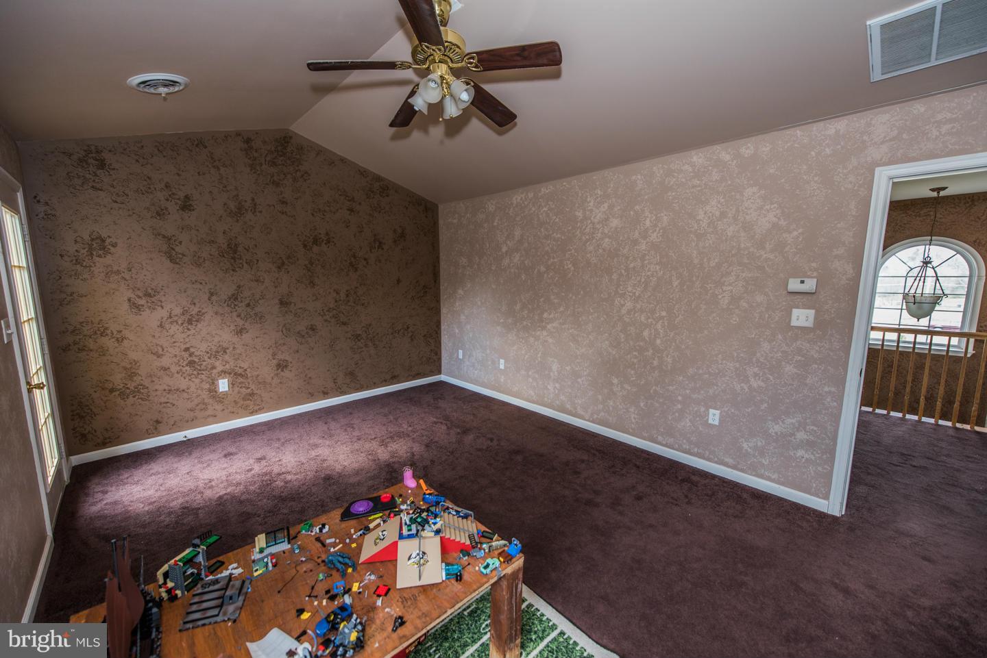 SWAN POND - Residential