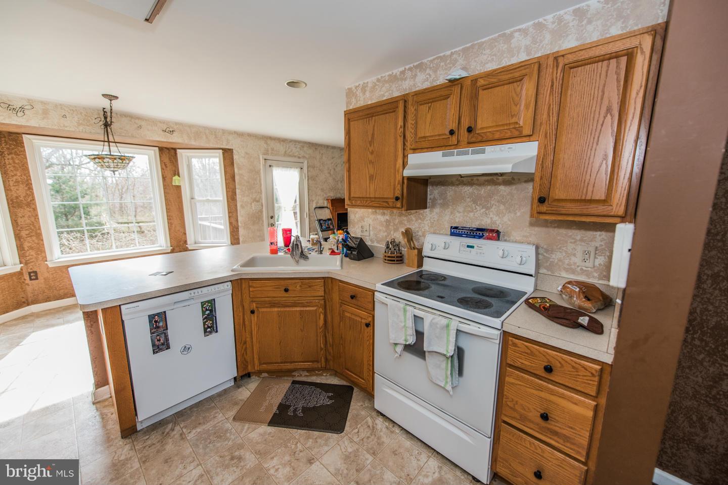 SWAN POND - Residential