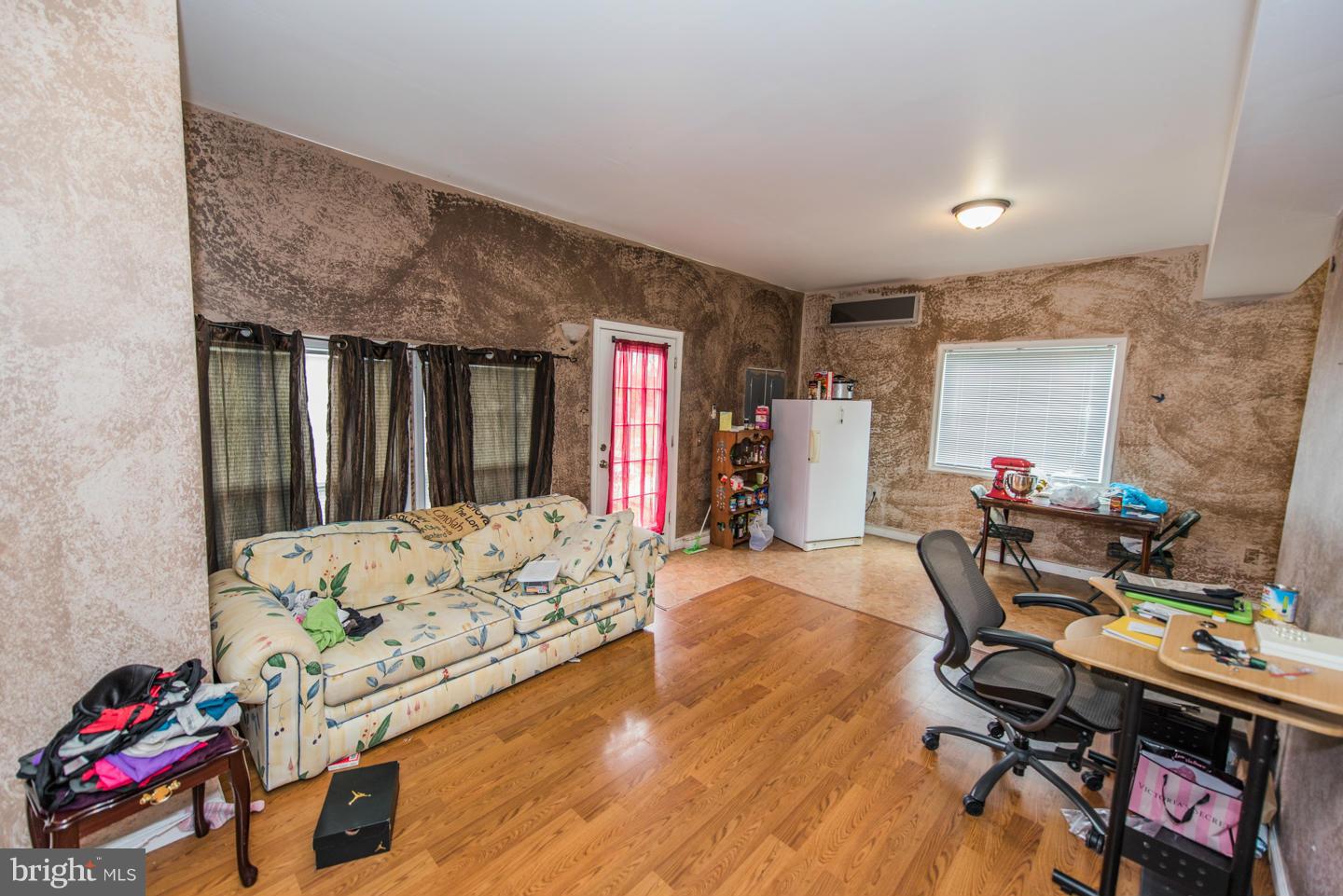 SWAN POND - Residential