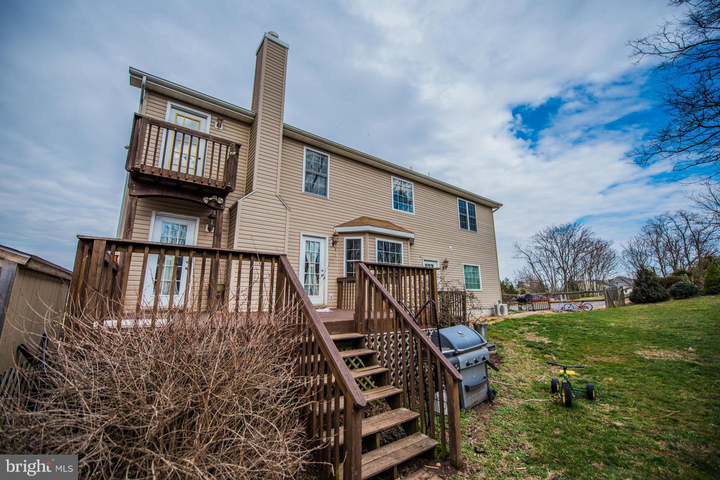 SWAN POND - Residential