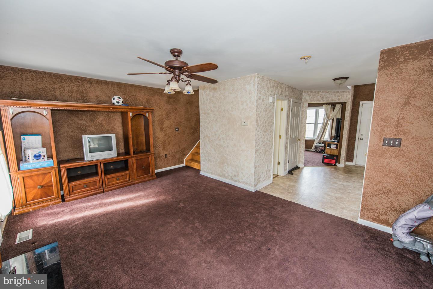 SWAN POND - Residential