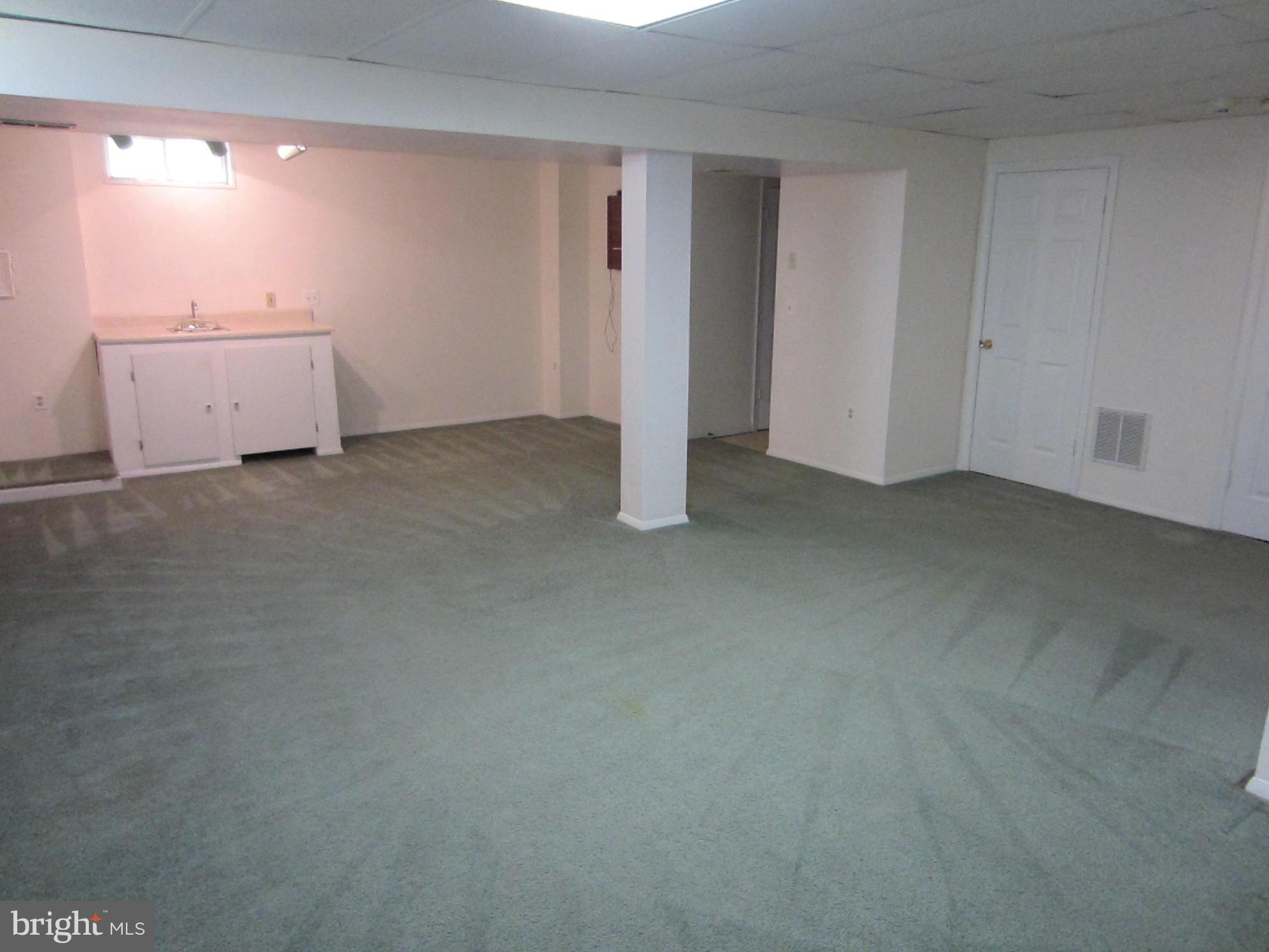 WOODSTONE - Residential Lease