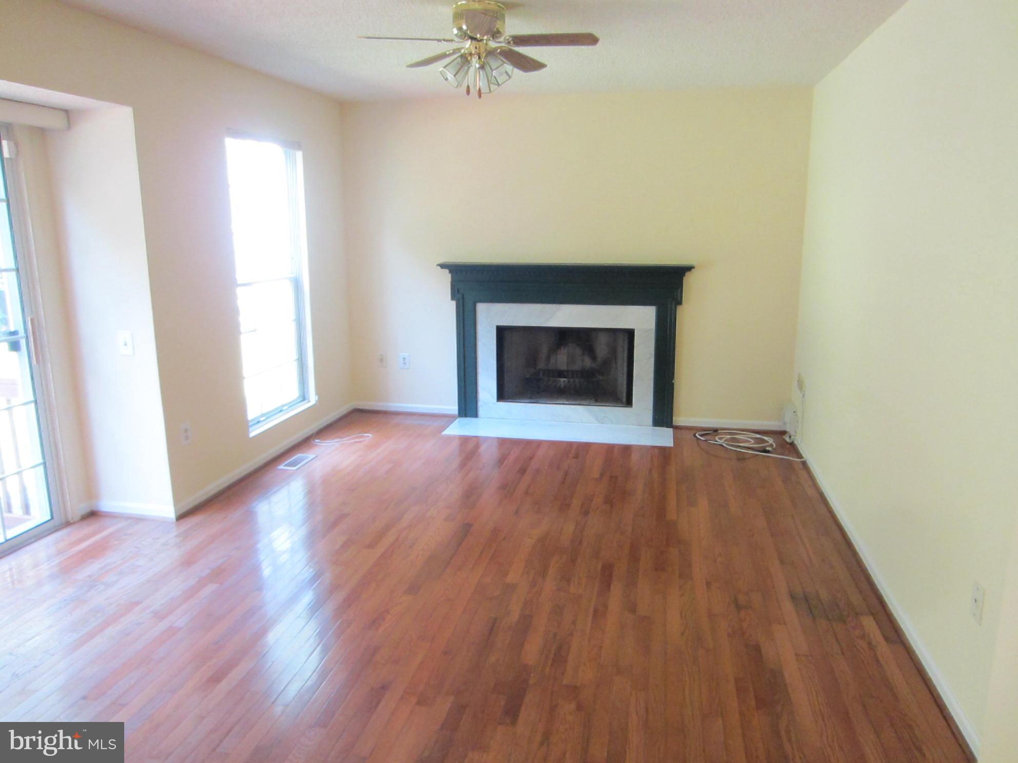 WOODSTONE - Residential Lease