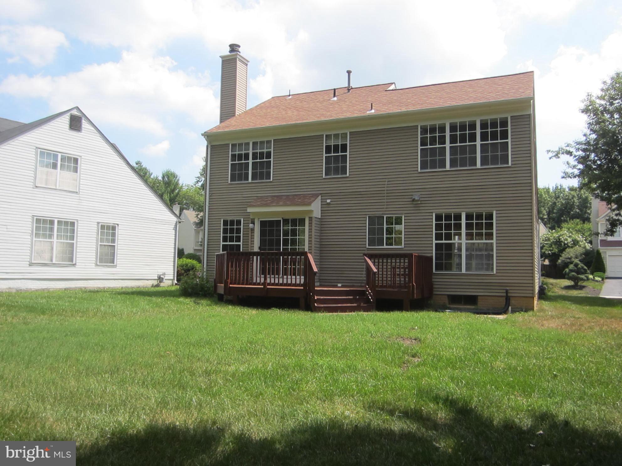 WOODSTONE - Residential Lease