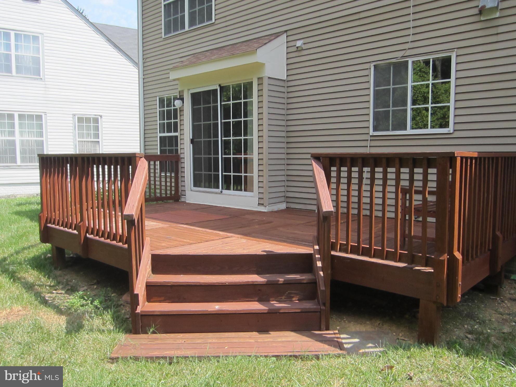 WOODSTONE - Residential Lease