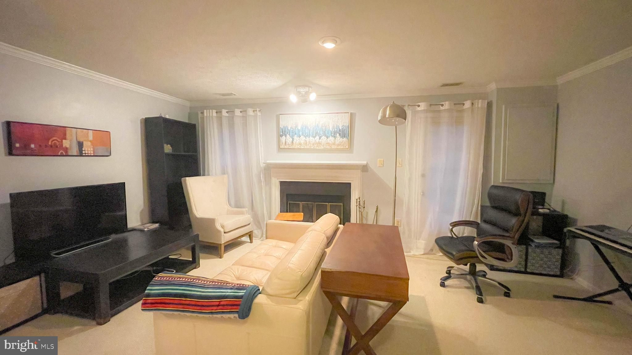 FERNSHIRE FARMS - Residential Lease