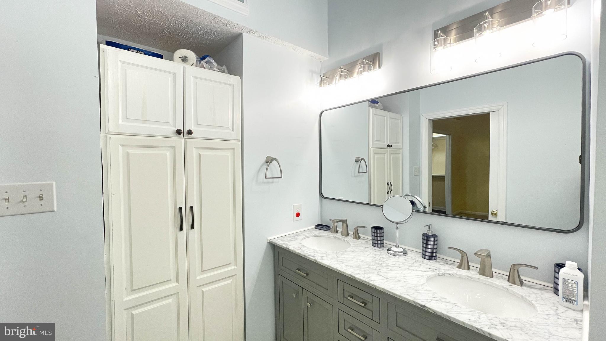 FERNSHIRE FARMS - Residential Lease