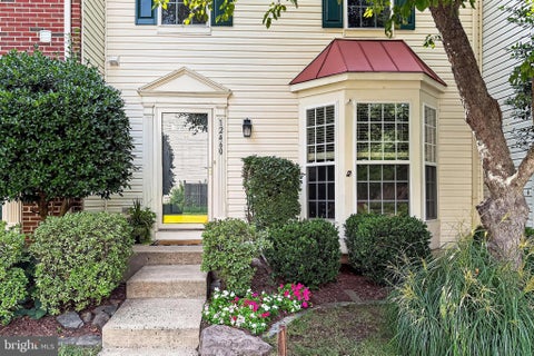 Photo of 12460 Hadrians Court, BRISTOW, VA 20136 (MLS # VAPW2124034)