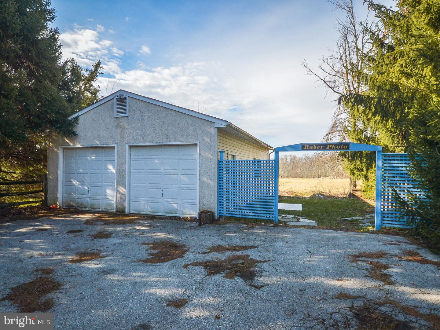 BETHEL HILL - Residential Lease