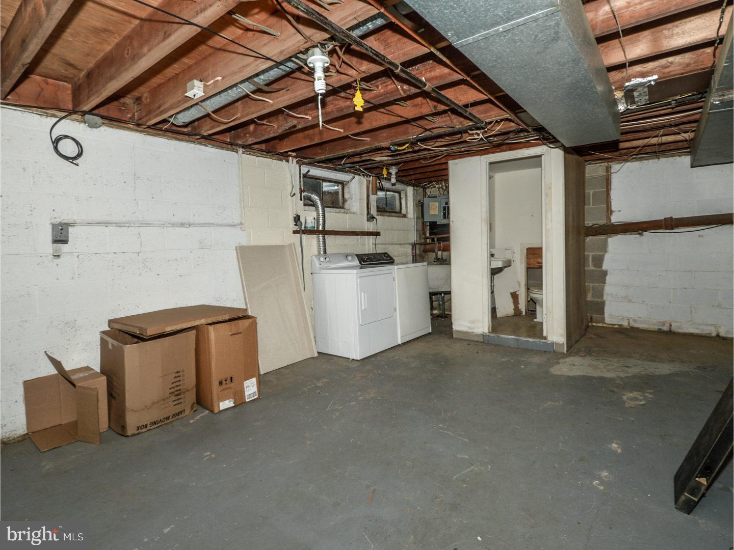 BETHEL HILL - Residential Lease