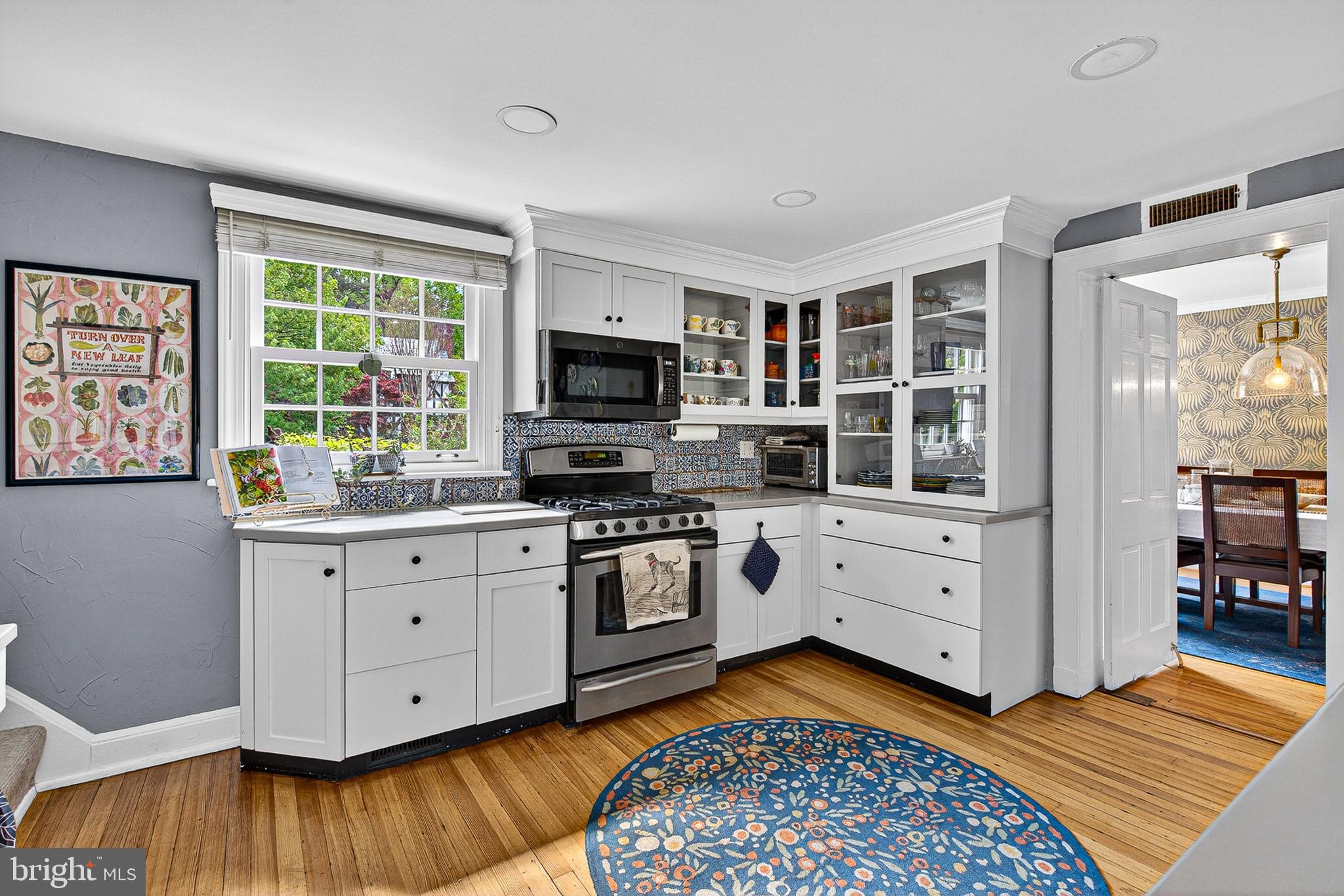 POPLAR HILL - Residential