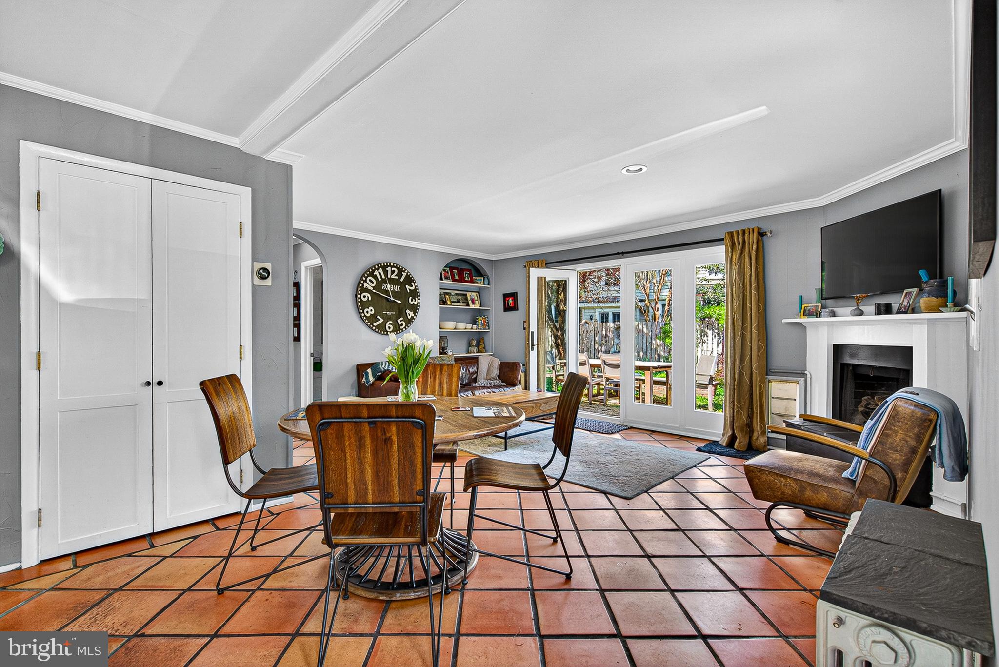 POPLAR HILL - Residential