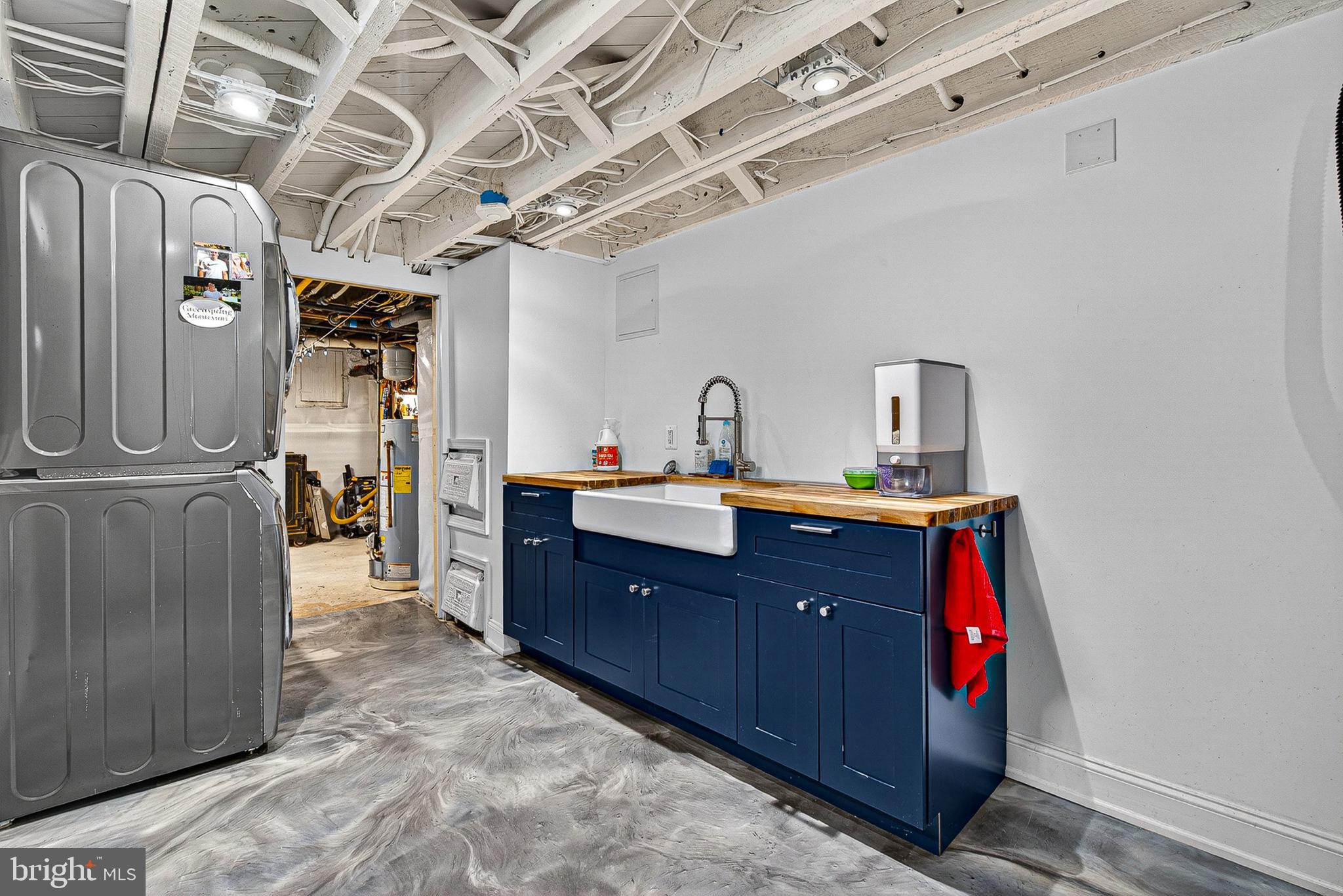 POPLAR HILL - Residential