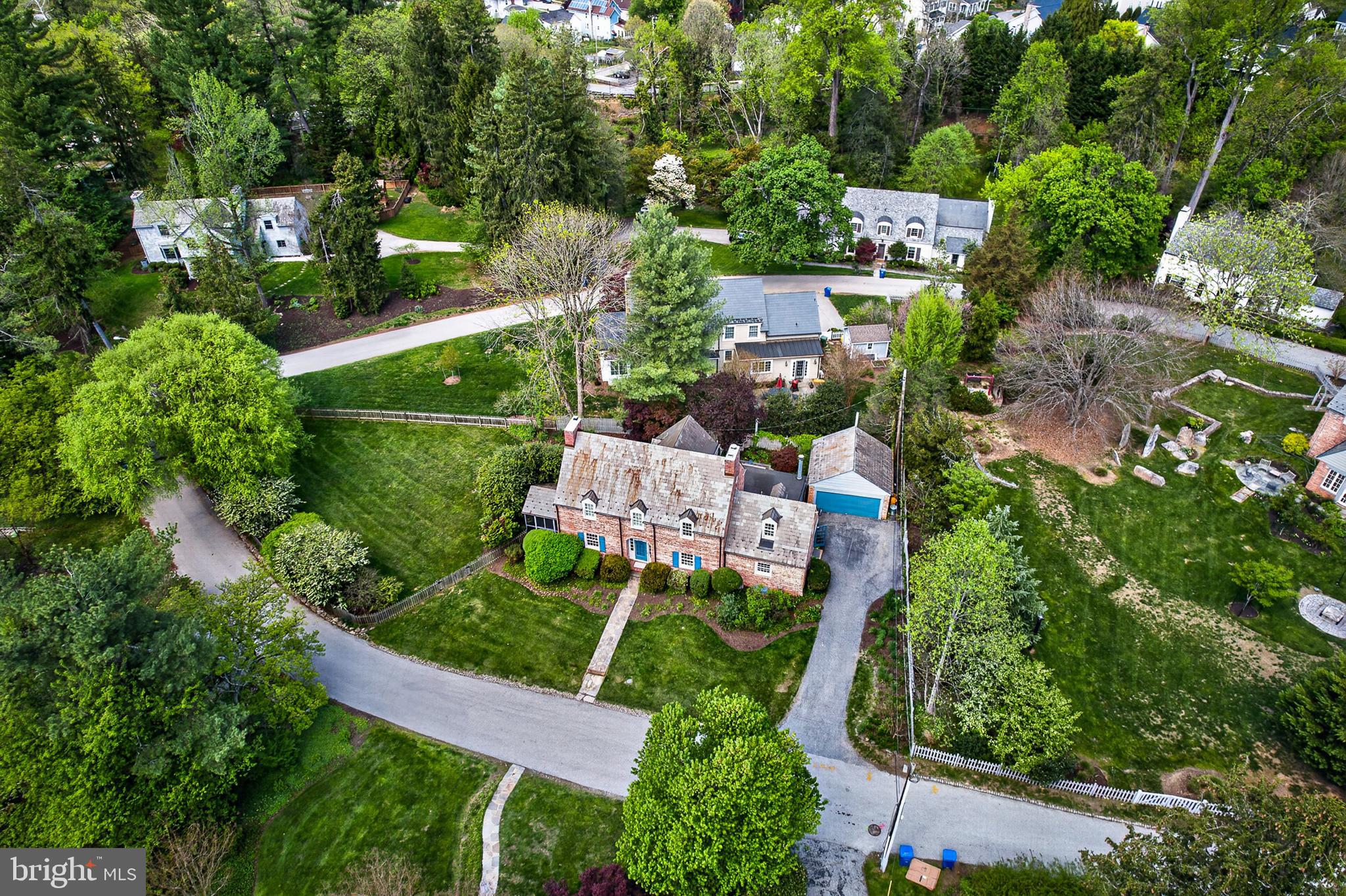 POPLAR HILL - Residential