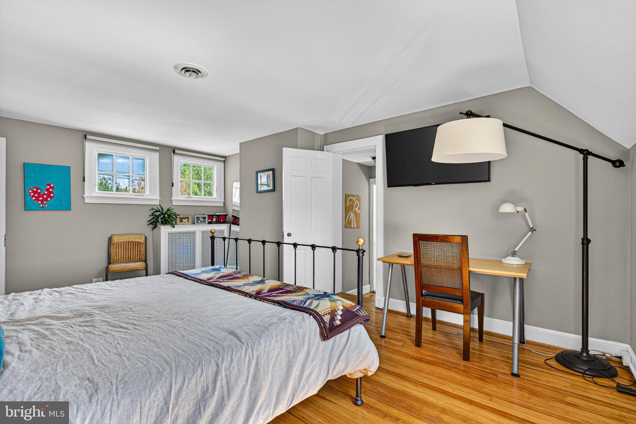 POPLAR HILL - Residential