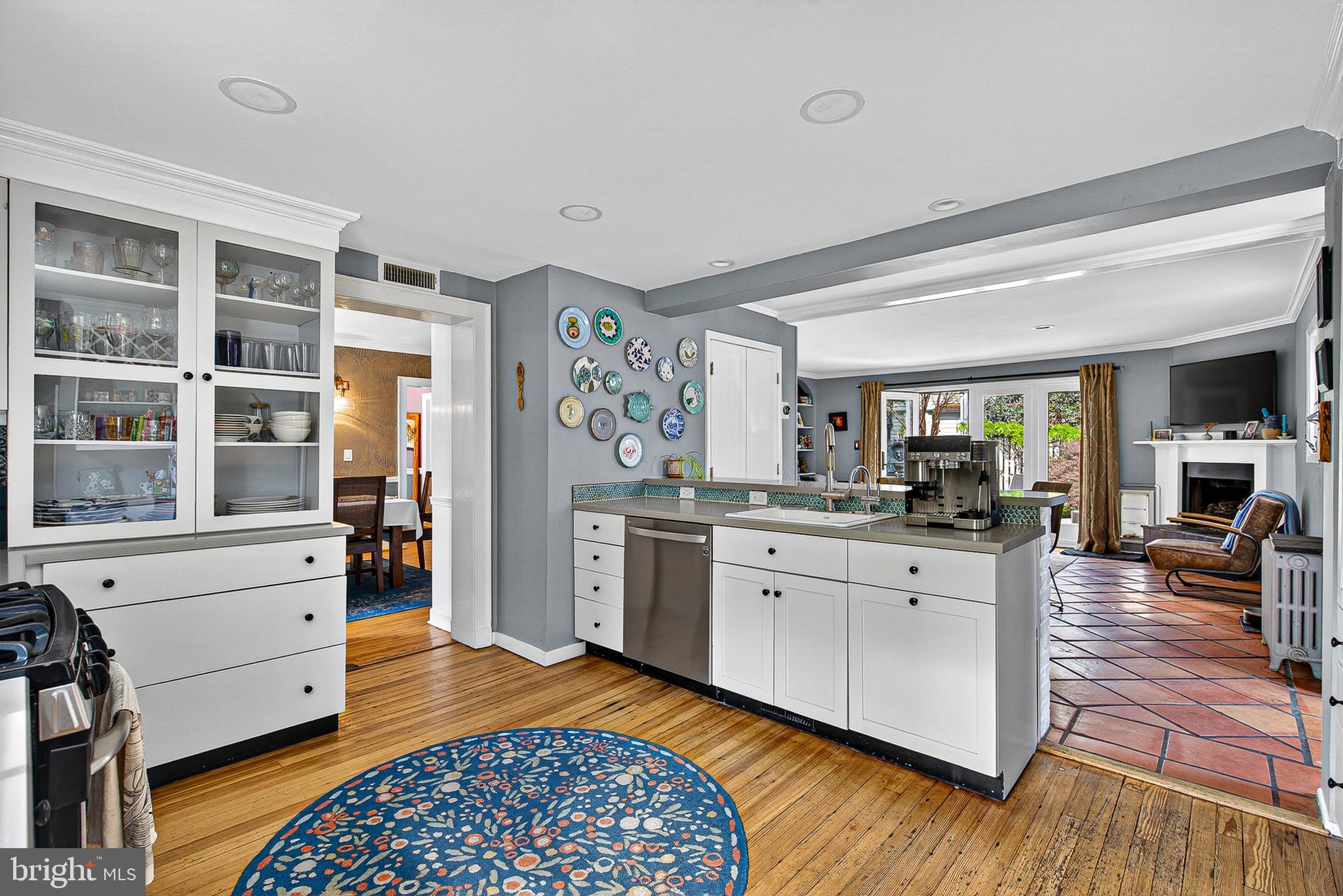 POPLAR HILL - Residential