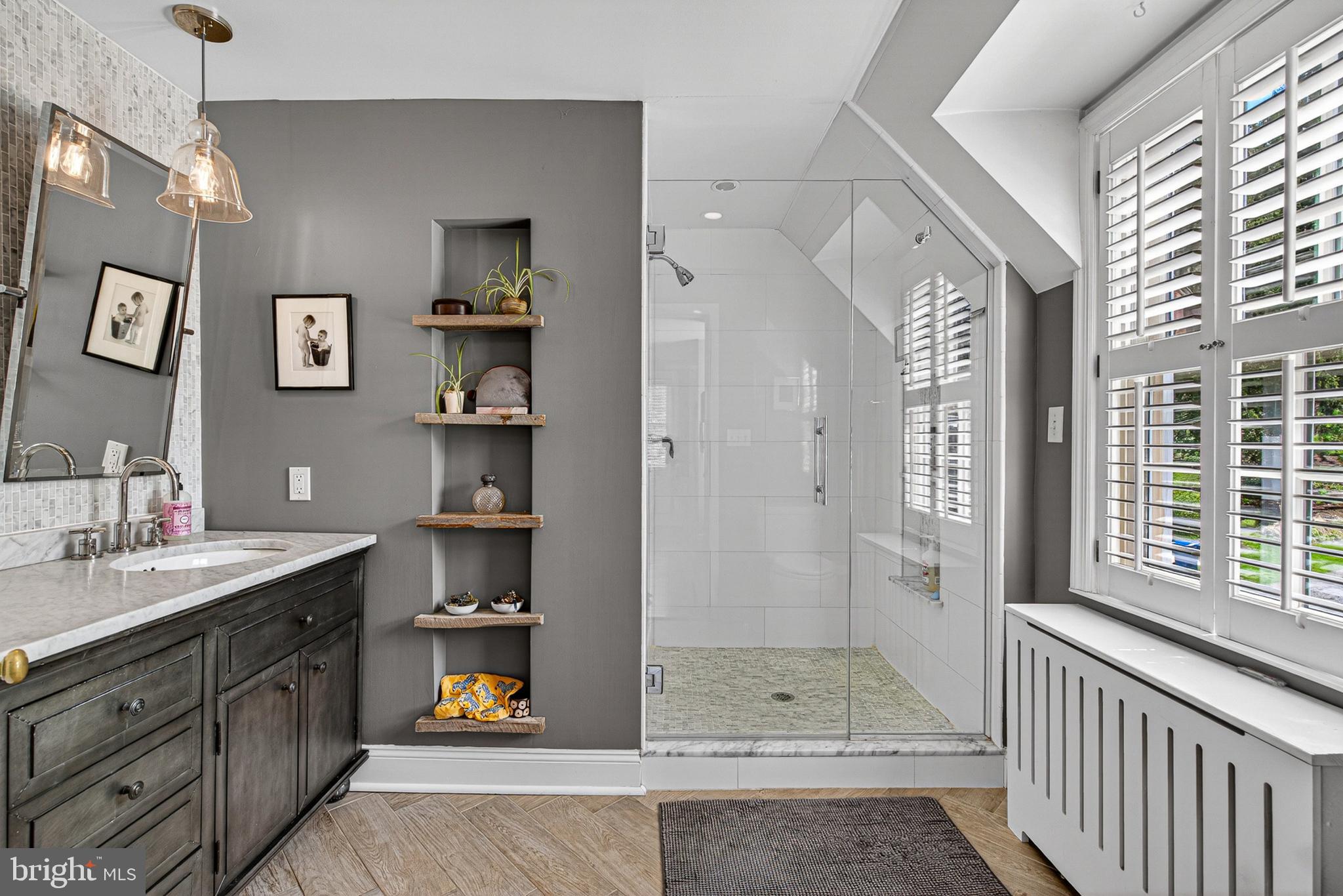 POPLAR HILL - Residential