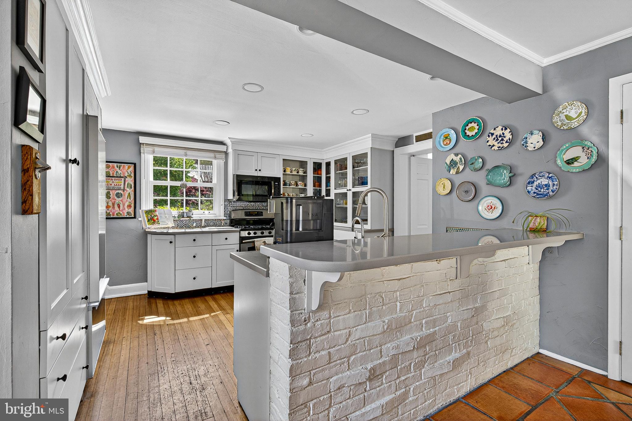 POPLAR HILL - Residential