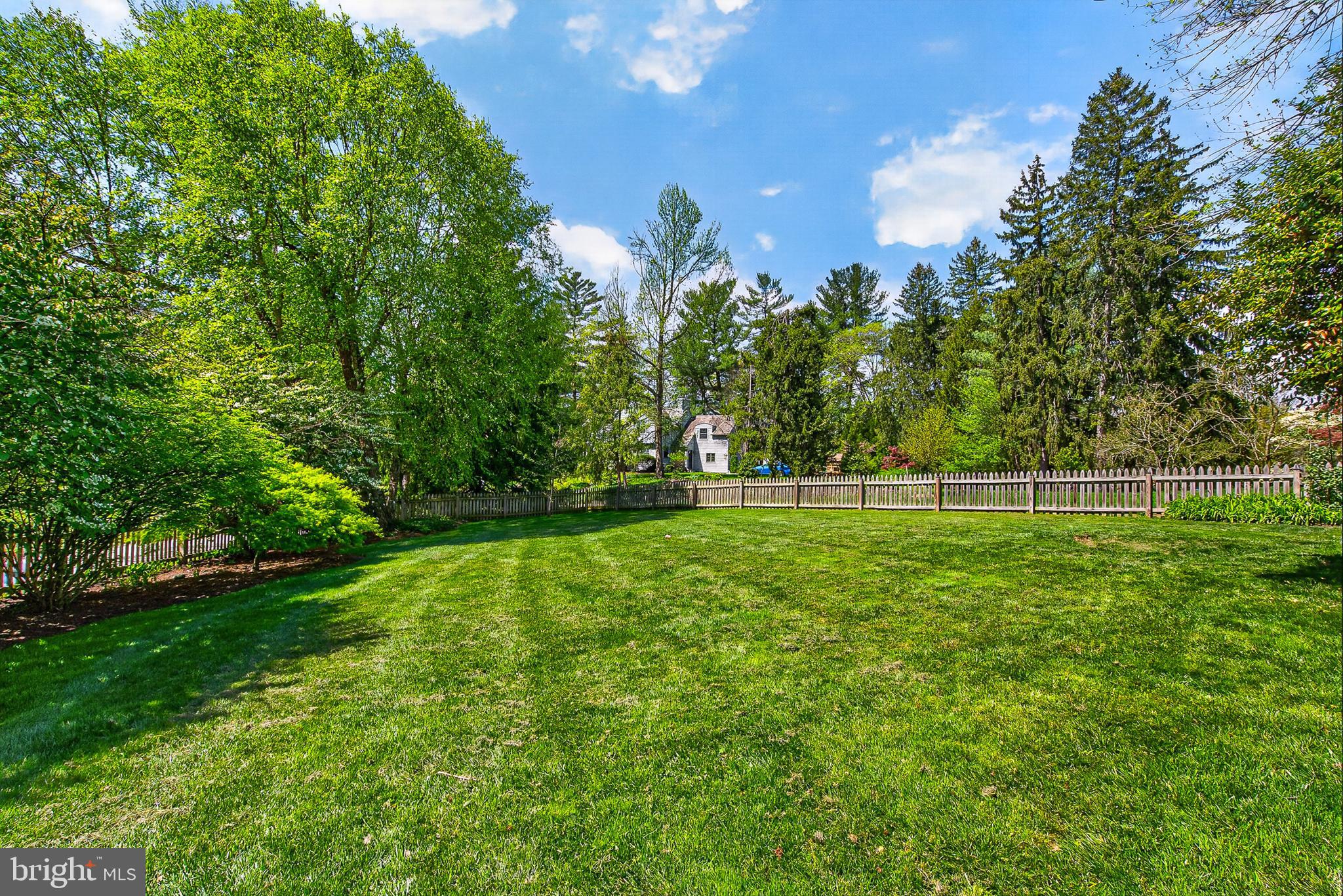 POPLAR HILL - Residential