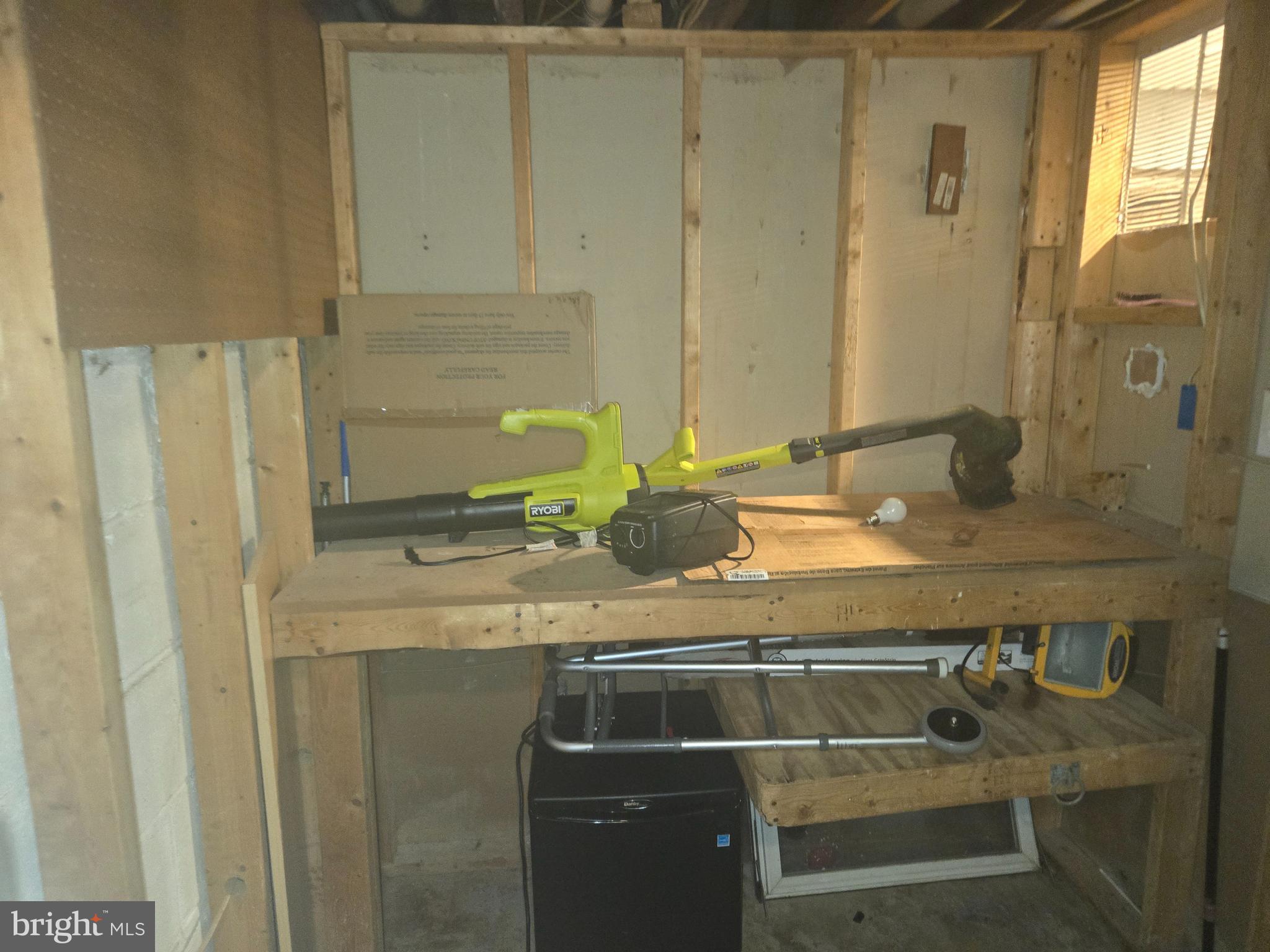 BROOKLYN - Residential