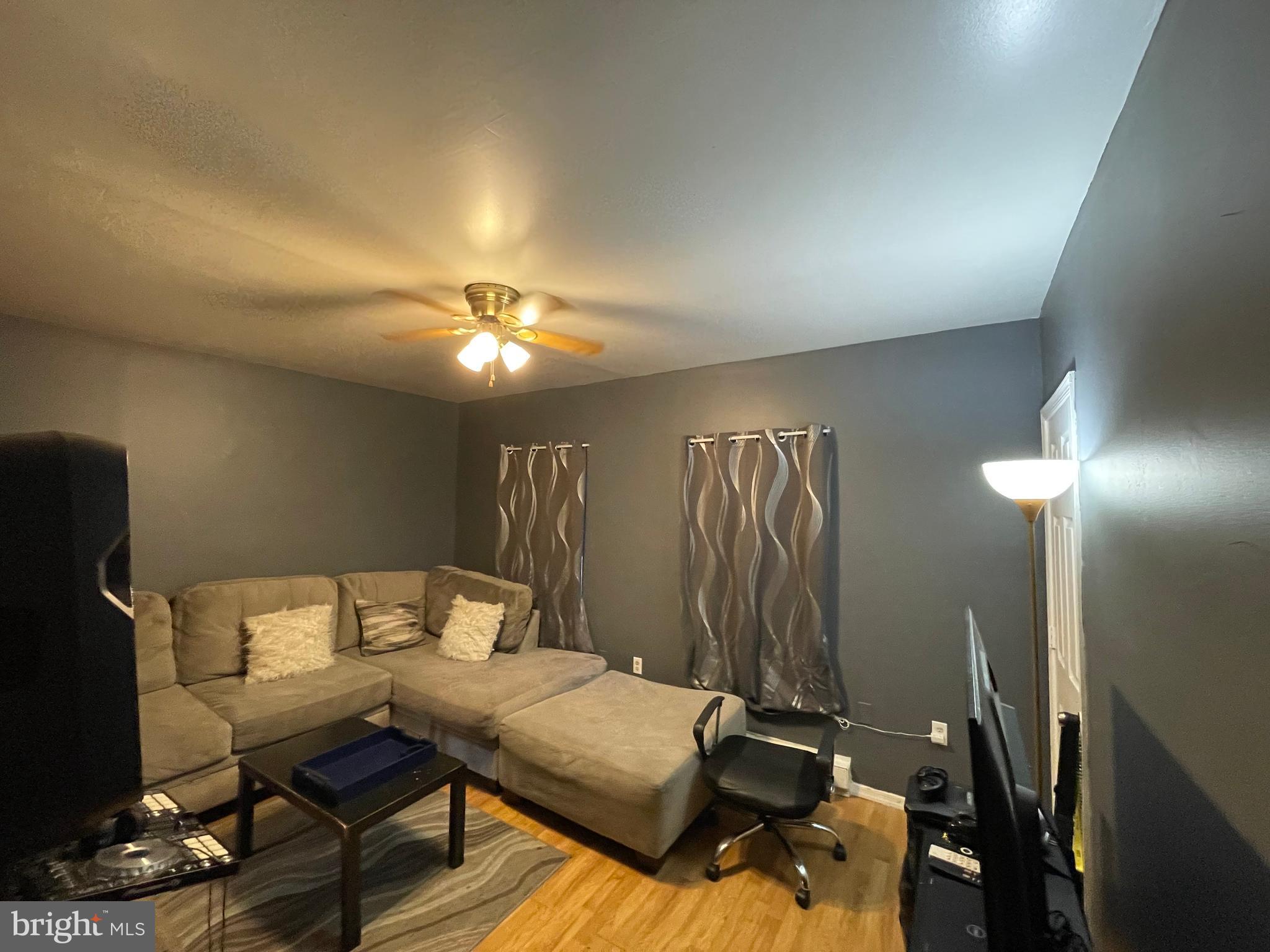 BROOKLYN - Residential