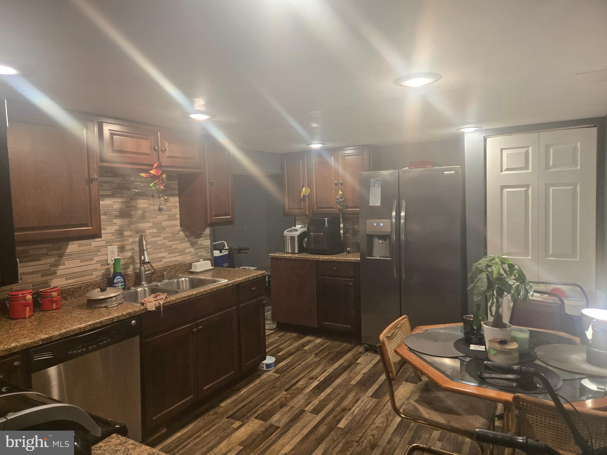 BROOKLYN - Residential