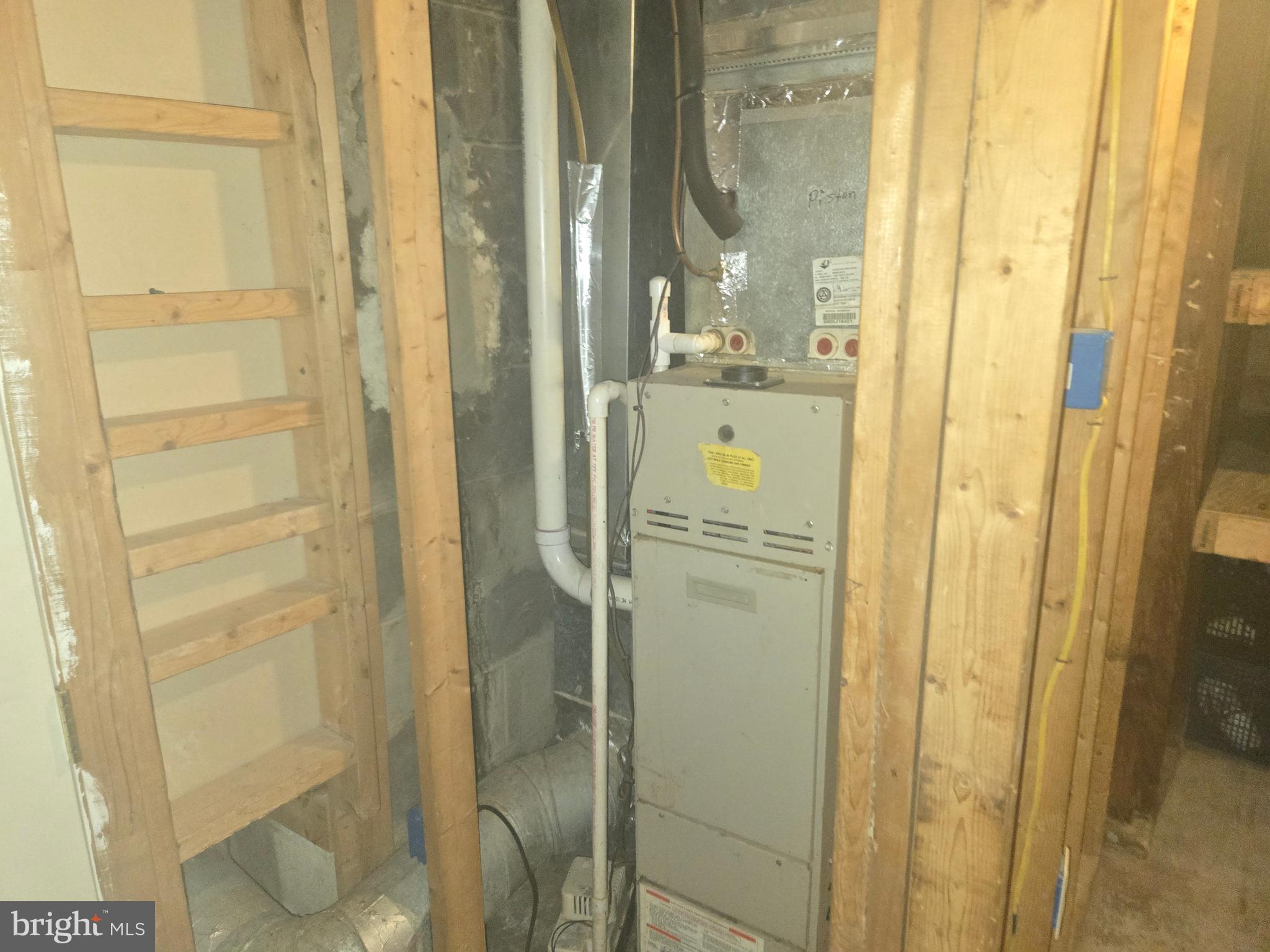 BROOKLYN - Residential